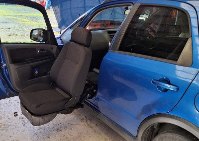 Turny Evo And Seat Passenger Side  Min